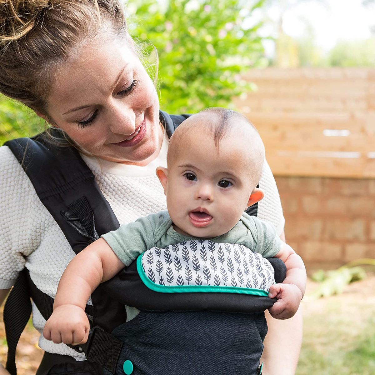 Infantino discount canguro ergonómico